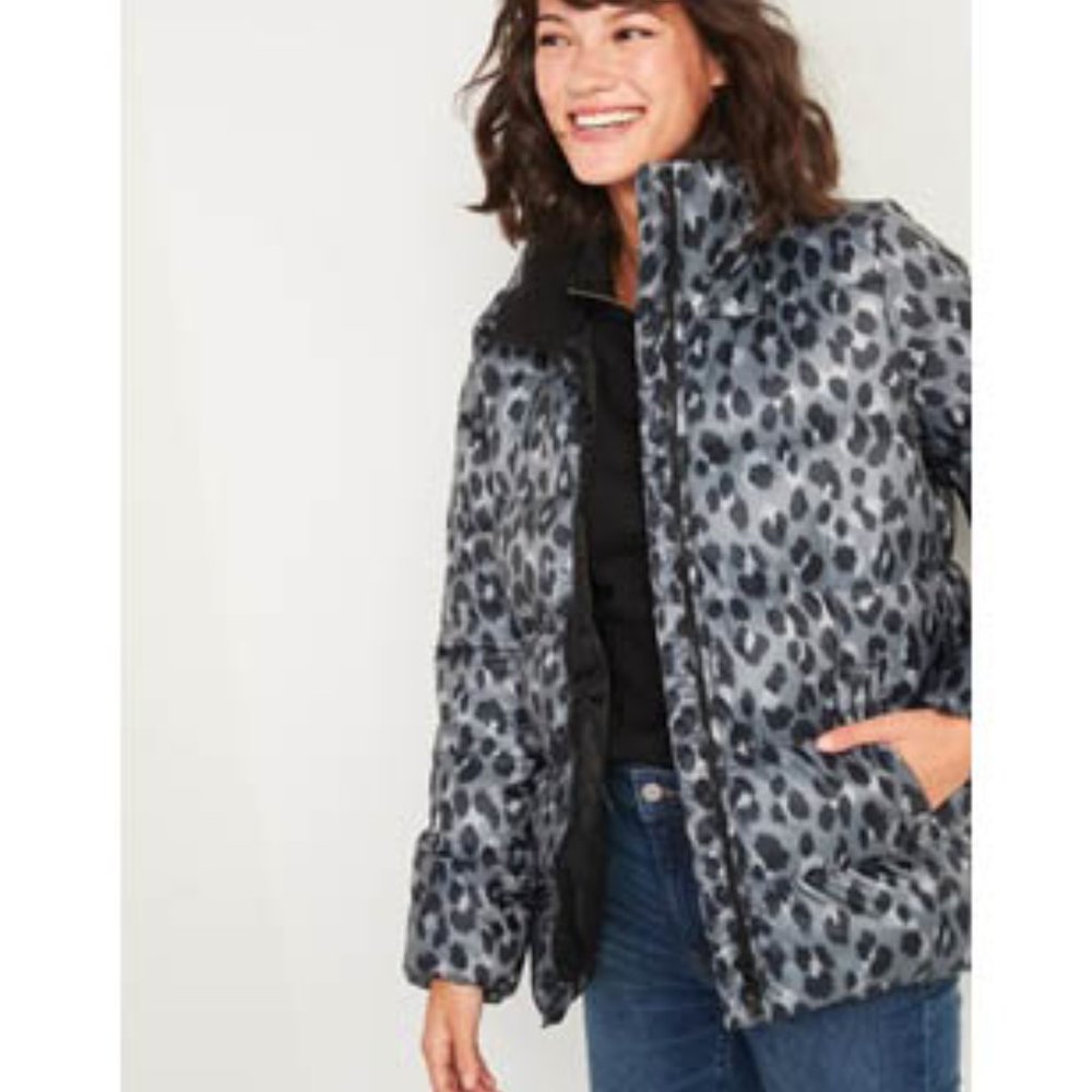 Old Navy Frost-Free Leopard-Print Zip Puffer Jacket